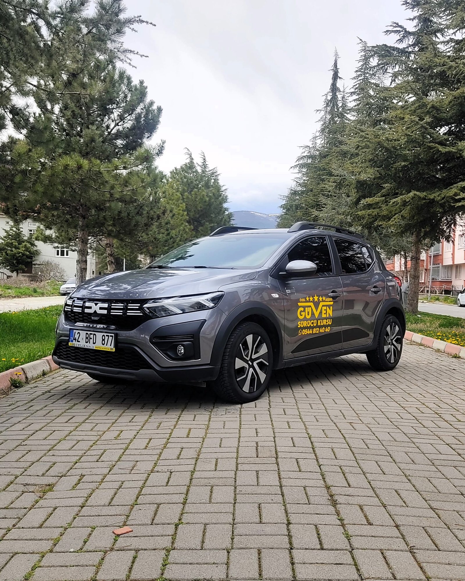 Dacia Sandero Otomatik
